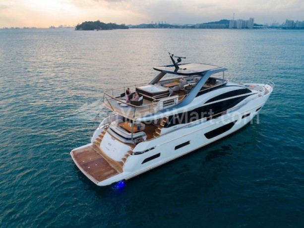 boat-lagoon-yachting-big-4