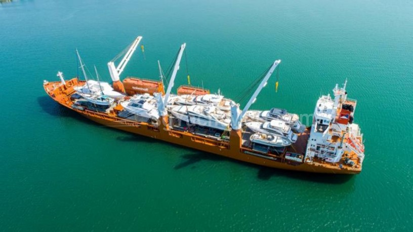 sevenstar-yacht-transport-big-1